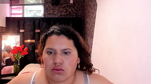 Nina  Sky online show from November 26, 2025, 1:34 pm