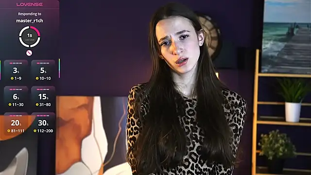 LavandaFobes online show from November 24, 2025, 4:23 am