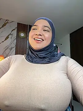 sweetmuslim01 online show from June 21, 2026, 12:46 am