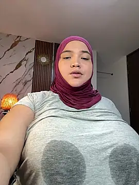 sweetmuslim01 online show from July 5, 2026, 4:19 am