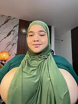 sweetmuslim01 online show from July 7, 2026, 6:47 am