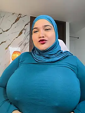 sweetmuslim01 online show from July 17, 2026, 9:52 pm