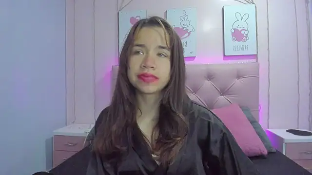 Hot Barbie Poku2 online show from November 12, 2025, 3:45 pm