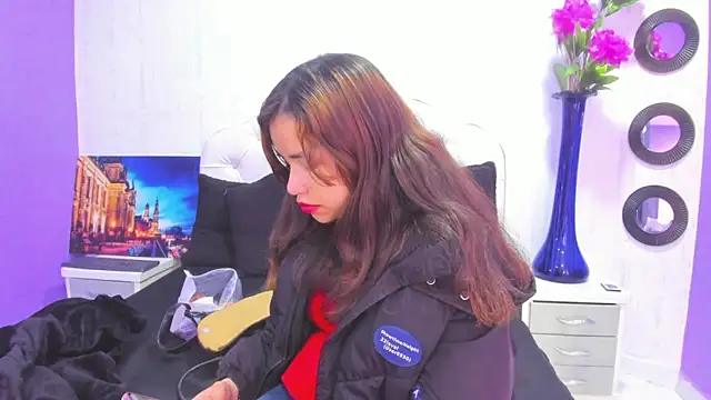 Hot Barbie Poku2 online show from November 20, 2025, 3:18 am