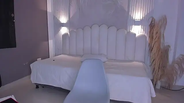 Snapshot of Nicky__21 chatting on November 22, 2025, 6:51 pm Nicky 21 online show from November 22, 2025, 6:51 pm