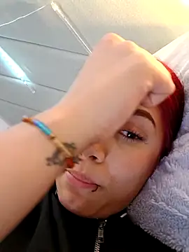 Snapshot of jov_and_thomas chatting on November 29, 2025, 4:59 am jov and thomas online show from November 29, 2025, 4:59 am