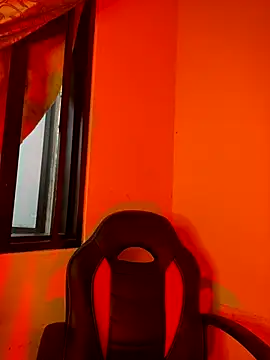 VIOLET EF online show from November 29, 2025, 10:46 pm