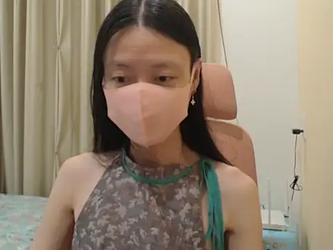 Lil-Cherries online show from January 6, 2026, 2:43 pm