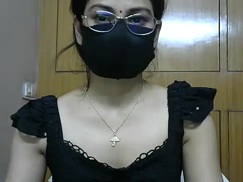 Snapshot of Fairy_Pie chatting on May 31, 2026, 8:10 pm Fairy Pie online show from May 31, 2026, 8:10 pm