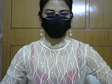 Snapshot of Fairy_Pie chatting on June 11, 2026, 7:23 pm Fairy Pie online show from June 11, 2026, 7:23 pm