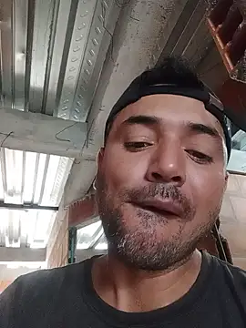 sexlocos online show from November 20, 2025, 3:34 pm