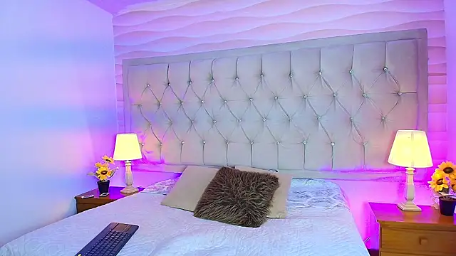 Liathompson FG online show from December 3, 2025, 7:45 pm