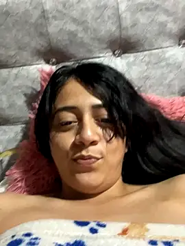 Snapshot of Scarlett_love7 chatting on November 24, 2025, 2:33 am Scarlett love7 online show from November 24, 2025, 2:33 am