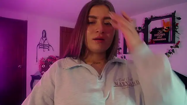 Cata lover1 online show from February 2, 2026, 12:37 pm