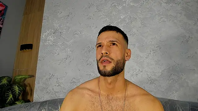 Snapshot of Jacob_Benelli chatting on May 27, 2026, 12:29 am Jacob Benelli online show from May 27, 2026, 12:29 am