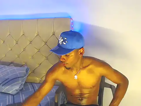 Snapshot of Jackboy_000 chatting on November 13, 2025, 6:51 pm Jackboy 000 online show from November 13, 2025, 6:51 pm