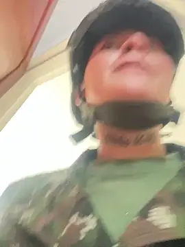 Miia Hoot online show from November 16, 2025, 6:24 pm