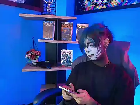 luxiel  online show from March 3, 2026, 10:48 pm