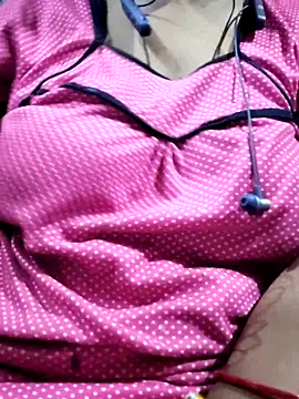 Snapshot of Mastani_bhabhi chatting on June 17, 2026, 6:20 pm Mastani bhabhi online show from June 17, 2026, 6:20 pm