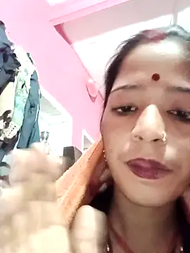 Hot eras8 online show from November 17, 2025, 11:32 pm