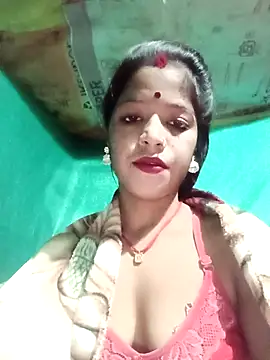 Hot eras8 online show from November 24, 2025, 1:11 pm