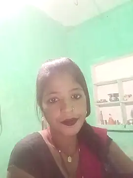 Hot eras8 online show from November 27, 2025, 2:52 pm