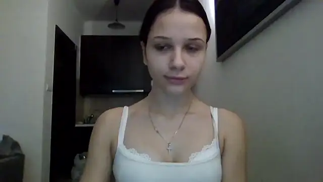 Snapshot of CarmenBody chatting on November 28, 2025, 10:51 am CarmenBody online show from November 28, 2025, 10:51 am