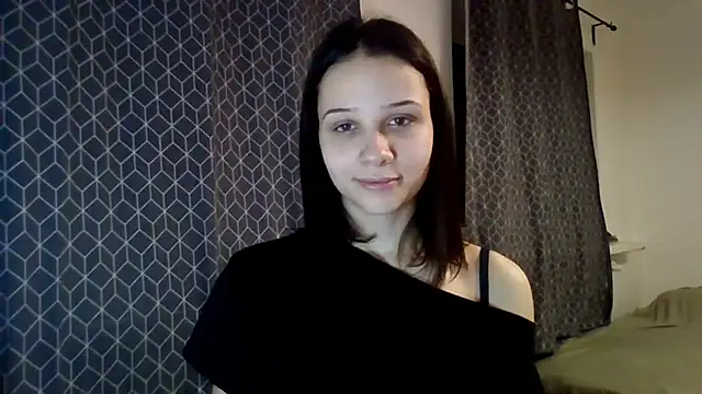 CarmenBody online show from December 18, 2025, 10:38 pm