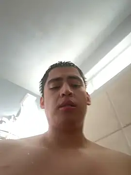 juiceloof online show from November 30, 2025, 10:36 pm