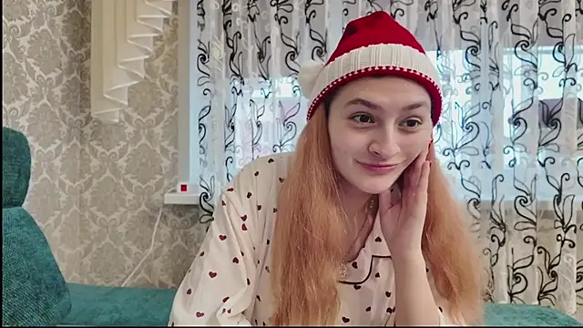 SweetLiaison online show from December 3, 2025, 5:59 am