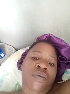 CUTE V 123 online show from November 19, 2025, 6:02 am