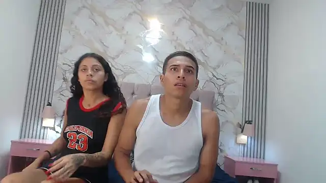 Snapshot of DannaAndPeter chatting on November 15, 2025, 7:43 pm DannaAndPeter online show from November 15, 2025, 7:43 pm