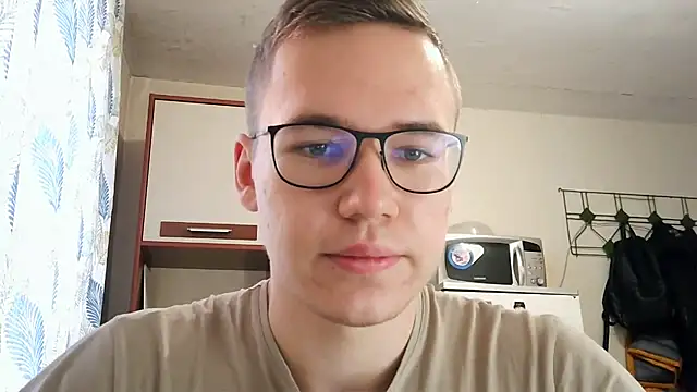 Yminoske online show from November 15, 2025, 8:00 am