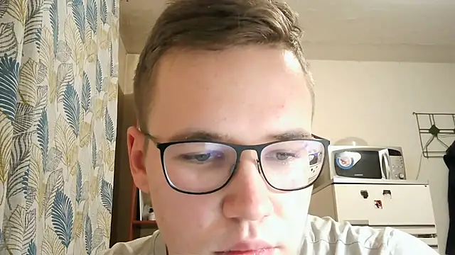 Yminoske online show from November 16, 2025, 3:28 pm