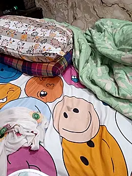 Cutegirl 789 online show from April 18, 2026, 7:58 pm