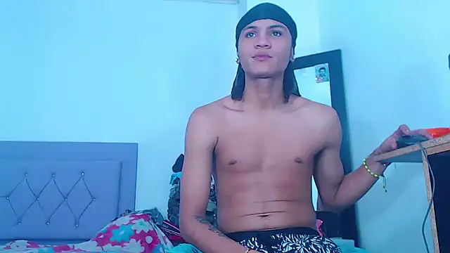 Snapshot of scoothh chatting on November 22, 2025, 8:41 pm scoothh online show from November 22, 2025, 8:41 pm