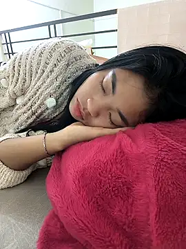 Lynly k2 online show from March 20, 2026, 3:11 am