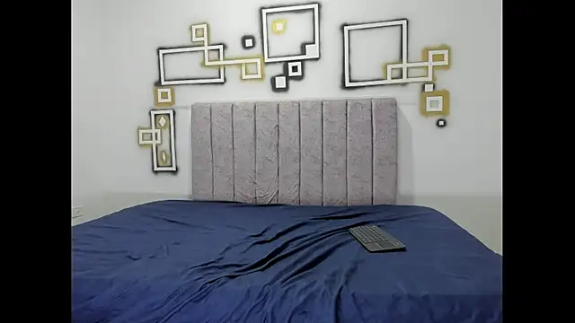 lilith santiago sex online show from November 29, 2025, 3:31 am