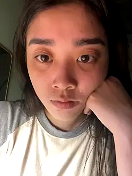 Lynn-122 online show from November 8, 2025, 12:33 am