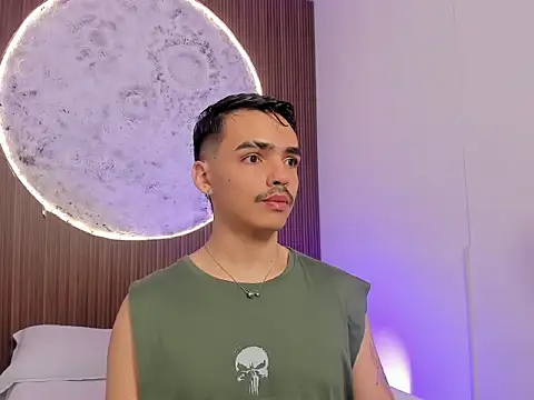 NicoKingg  online show from March 1, 2026, 12:40 pm