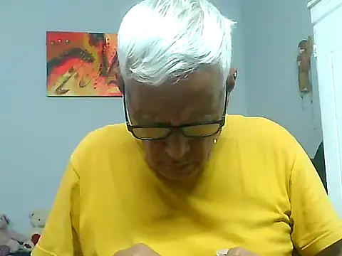 dirtysluttyfist online show from November 30, 2025, 5:28 pm