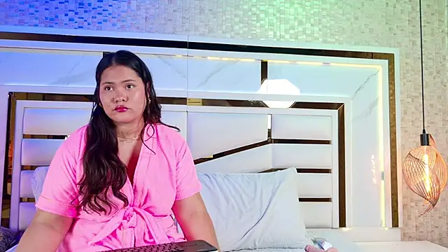 aria sm online show from November 29, 2025, 3:53 am