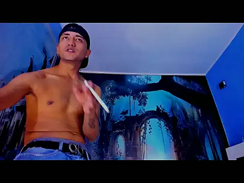 Snapshot of Domine_Couple74 chatting on November 10, 2025, 4:28 pm Domine Couple74 online show from November 10, 2025, 4:28 pm