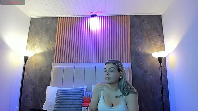 gala montes 30 online show from November 16, 2025, 1:49 pm