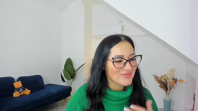 AnyaEvy online show from February 18, 2026, 5:36 am