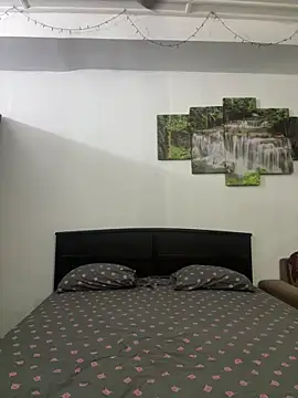 Tara-barbie online show from November 10, 2025, 7:02 pm