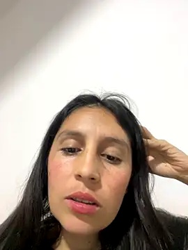 17-ABBY 01 online show from November 15, 2025, 12:19 am