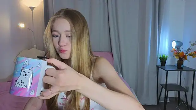 mybayby online show from December 5, 2025, 4:25 pm