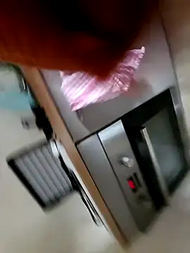 Olifesse online show from February 8, 2026, 9:56 am