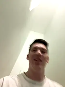 dakota1998x online show from November 17, 2025, 6:14 pm